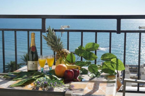 Skol 945B First Line Beach South facing 2 bedroom, Marbella